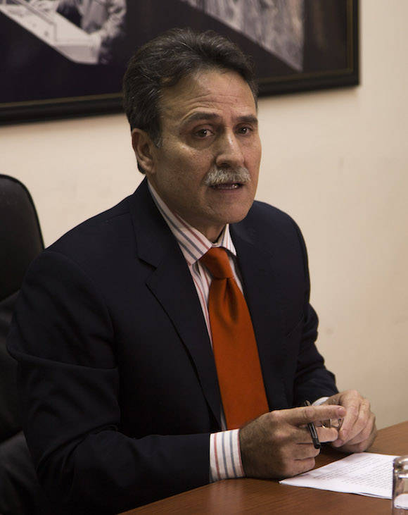 Gustavo Machín, en conferencia de prensa este mediodía. Foto: Ismael Francisco/ Cubadebate