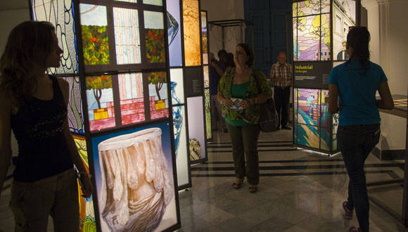 Exposición "Naturalezas del Art Nouveau", a disposición del público en el Palacio de Segundo Cabo. Foto: Ismael Fransciso/ Cubadebate.