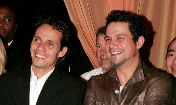 Marc Anthony y Alejandro Sanz hace algunos años. Foto tomada de Hola.