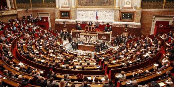 Parlamento francés. Foto tomada de notihoy.com