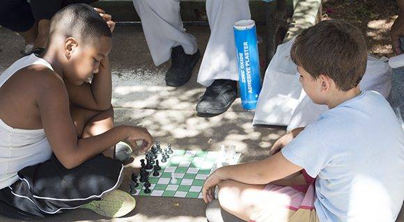 niños-ajedrez-Matanzas