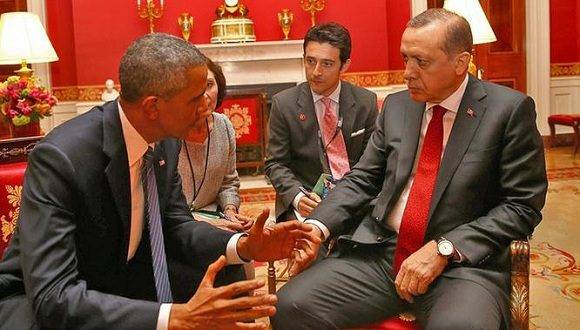 El presidente de Estados Unidos, Barack Obama, con su homólogo turco Recep Tayyip Erdogan. Foto: DPA.