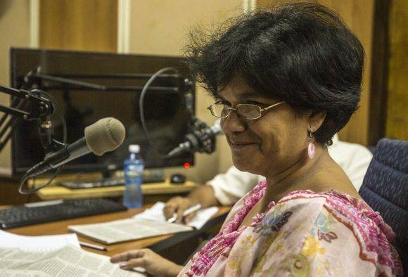 Admi Valhuardi durante la grabación del podcast de Cubadebate. Foto: Ismael Francisco