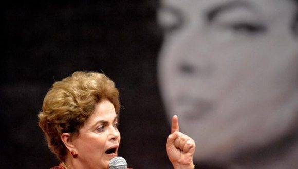 Rousseff alerta la "injusticia de ser condenada incluso siendo inocente". | Foto: EFE.