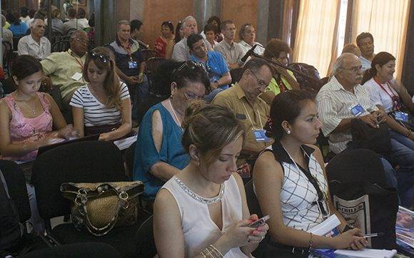 El Seminario Internacional se desarrolla en la Casa de la Amistad, ubicada en el Vedado capitalino. Foto: José Raúl Concepción/ Cubadebate.