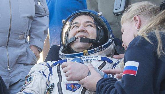 Los tres tripulantes volvieron después de cumplir una misión de seis meses a bordo de la Estación Espacial Internacional (EEI). Foto: Twitter Estación Interespacial.