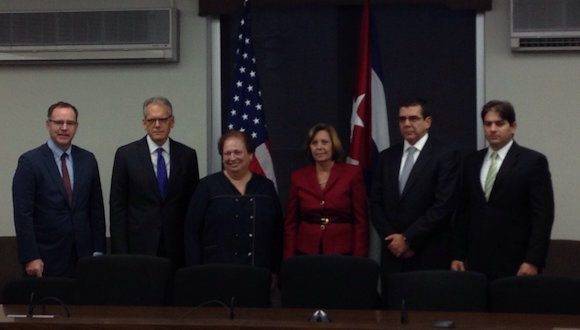 Delegaciones en el Departamento de Estado, donde se celebrar la IV reunión de la Comisión Bilateral Cuba-US. Foto: Twitter