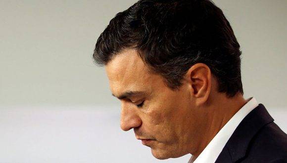 Pedro Sánchez renuncia a la dirección del PSOE. Foto: Reuters.