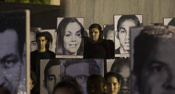Vigilia en honor a las Víctimas del Terrorismo contra Cuba, Plaza de la Revolución, 5 de octubre de 2016. Foto: Ismael Francisco / Cubadebate