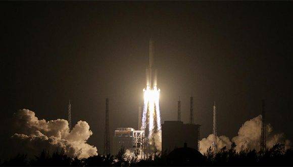 China lanza su cohete más potente. Foto: China Daily / Reuters.