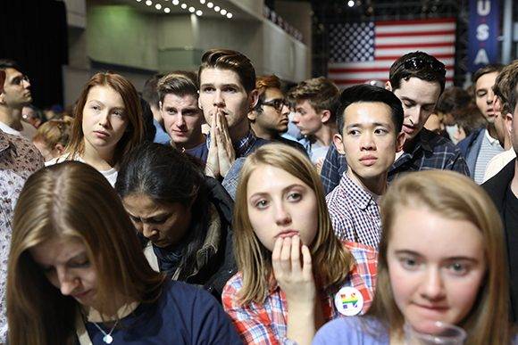 La expectativa durante el conteo de los votos. Foto: Todd Heisler/ The New York Times.
