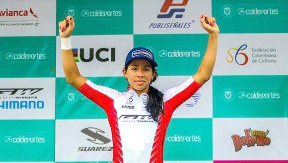 Marlies Mejías, campeona por puntos y en metas volantes de la I Vuelta Ciclística a Colombia. Foto: Trabajadores.