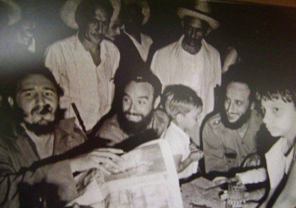 Fidel en la Cena de Navidad Carbonera. Foto: Raúl Corrales / Archivo de Cubadebate
