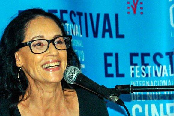 Actriz brasileña Sonia Braga en conferencia de prensa como parte de la edición 38 del Festival Internacional del Nuevo Cine Latinoamericano. Foto: Ariel Cecilio Lemus/ ACN