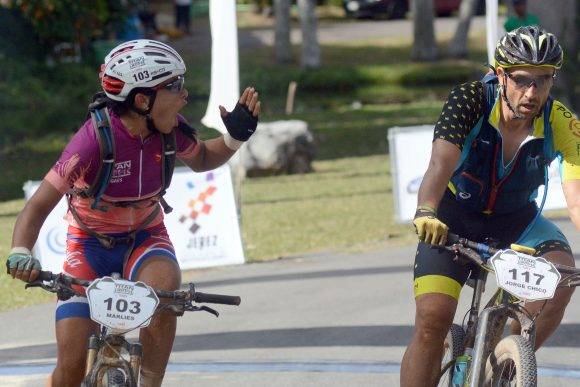 Titan Tropic-Viñales-tercera etapa ganada por Marlies MEJIAS quien se mantiene lider en el Femenino. Foto: Ricardo López Hevia / Granma / Cubadebate