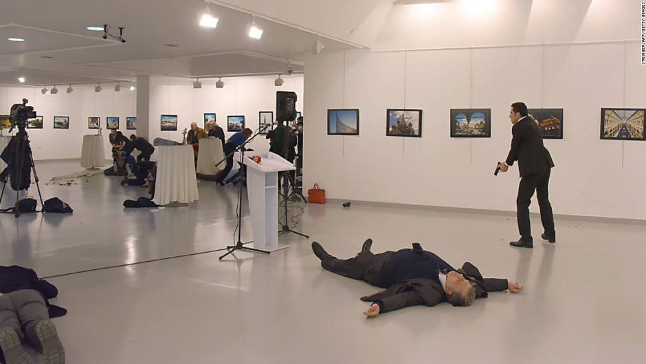 El Embajador no fue la única víctima de los disparos. Foto: AP