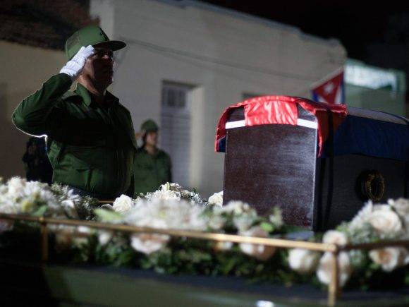 La escolta de Fidel. Foto: Fernando Medina/Cubahora