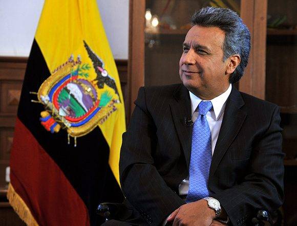 Lenín Moreno, el candidato que encabeza las encuestas en Ecuador quiere continuar la Revolución Ciudadana iniciada por Rafael Correa. 