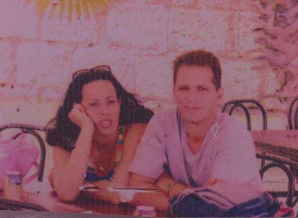 Una de las últimas fotos que se conservan de Yusimí y su esposo. Ambos vivían en el municipio de Perico. Foto: Cortesía de la familia.