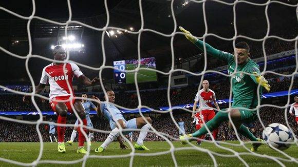 Britain Football Soccer - Manchester City v AS Monaco - UEFA Champions League Round of 16 First Leg - Etihad Stadium, Manchester, England - 21/2/17 Manchester City's Raheem Sterling scores their first goal  Action Images via Reuters / Lee Smith Livepic
