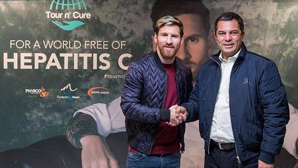 Messi, contra la Hepatitis C en Egipto- Foto: Cairoscene team.
