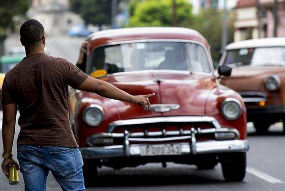El Gobierno de La Habana reguló los precios de los boteros, pero la medida no ha ido del todo bien. Foto: Ismael Francisco/ Cubadebate.