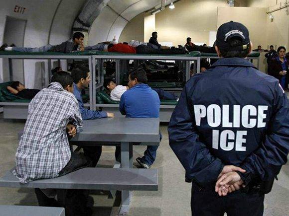 En el centro de detención para inmigrantes Theo Lacy constantemente se violan los derechos humanos, la prensa estadounidense prefiere callar. Foto: AFP.