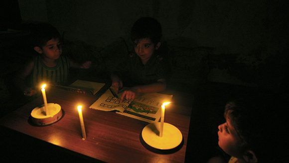 Mientras, en la Franja de Gaza, los palestinos sufren una grave crisis energética. Foto tomada de palestinalibre.org