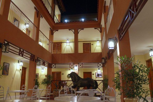 Hotel Caballeriza, Hotel E en plena ciudad de Holguín. Daylén Vega / Cubadebate