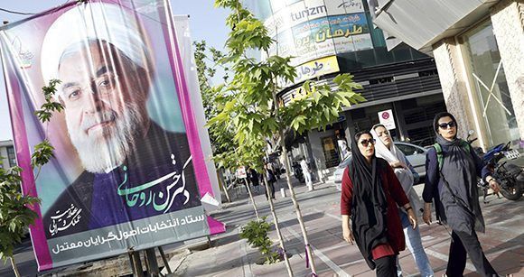 Un cartel electoral en apoyo a Rohani en una calle de la capital iraní, Teherán. Foto: EFE.