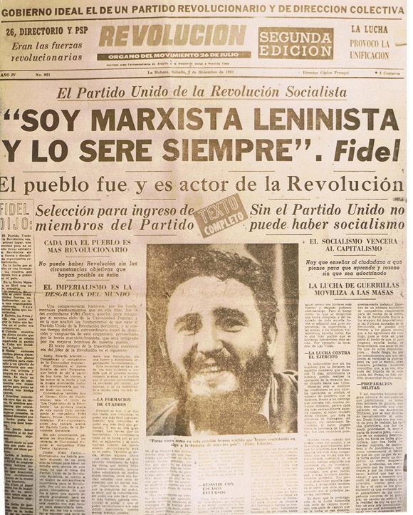 "Soy marxista leninista y lo seré siempre", asegura Fidel en esta página del periódico Revolución, órgano del Movimiento 26 de julio. Foto: Archivo.