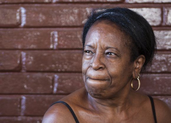 Lucía Martínez Suárez tiene 66 años y es cuidadora de niños sin amparo filial hace más de 30. Foto: L Eduardo Domínguez/ Cubadebate.