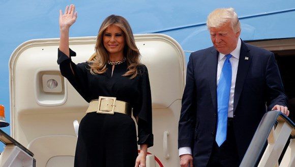 Donald Trump y Melania Trump llegan a Riad, Arabia Saudita. Foto: Reuters.