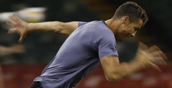 Cristiano Ronaldo durante los entrenamientos previos a la final de la Liga de Campeones ante la Juventus. Foto: Reuters.