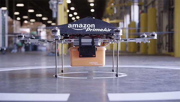 La primera entrega de Amazon Air Prime mediante un dron se realizó el 15 de diciembre de 2016. Foto: Amazon.com