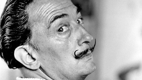 El pintor surrealista Salvador Dalí. Foto tomada de holaciudad.com