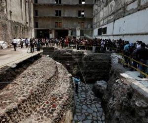 Arqueólogos descubren una cancha de juego de pelota azteca en Ciudad de México. Foto: Tomada de Reuters 