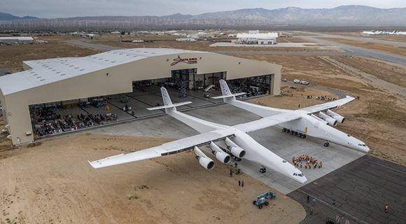 stratolaunch-rollout