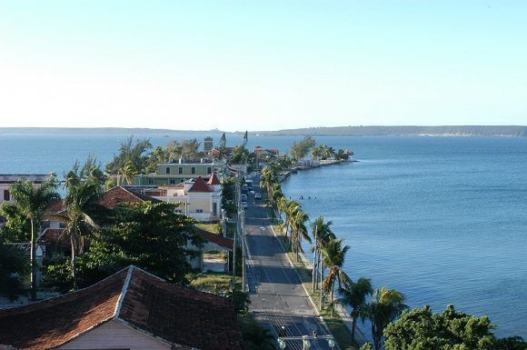 Vista aérea de La Punta, tomada desde el Hotel Jagua, Cienfuegos, Foto: Arelys Duménigo Soler / Cubadebate.