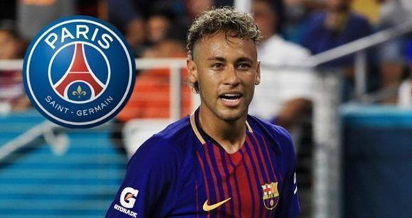 Cavani sobre Neymar: Son cosas del fútbol, se arreglan en vestuario