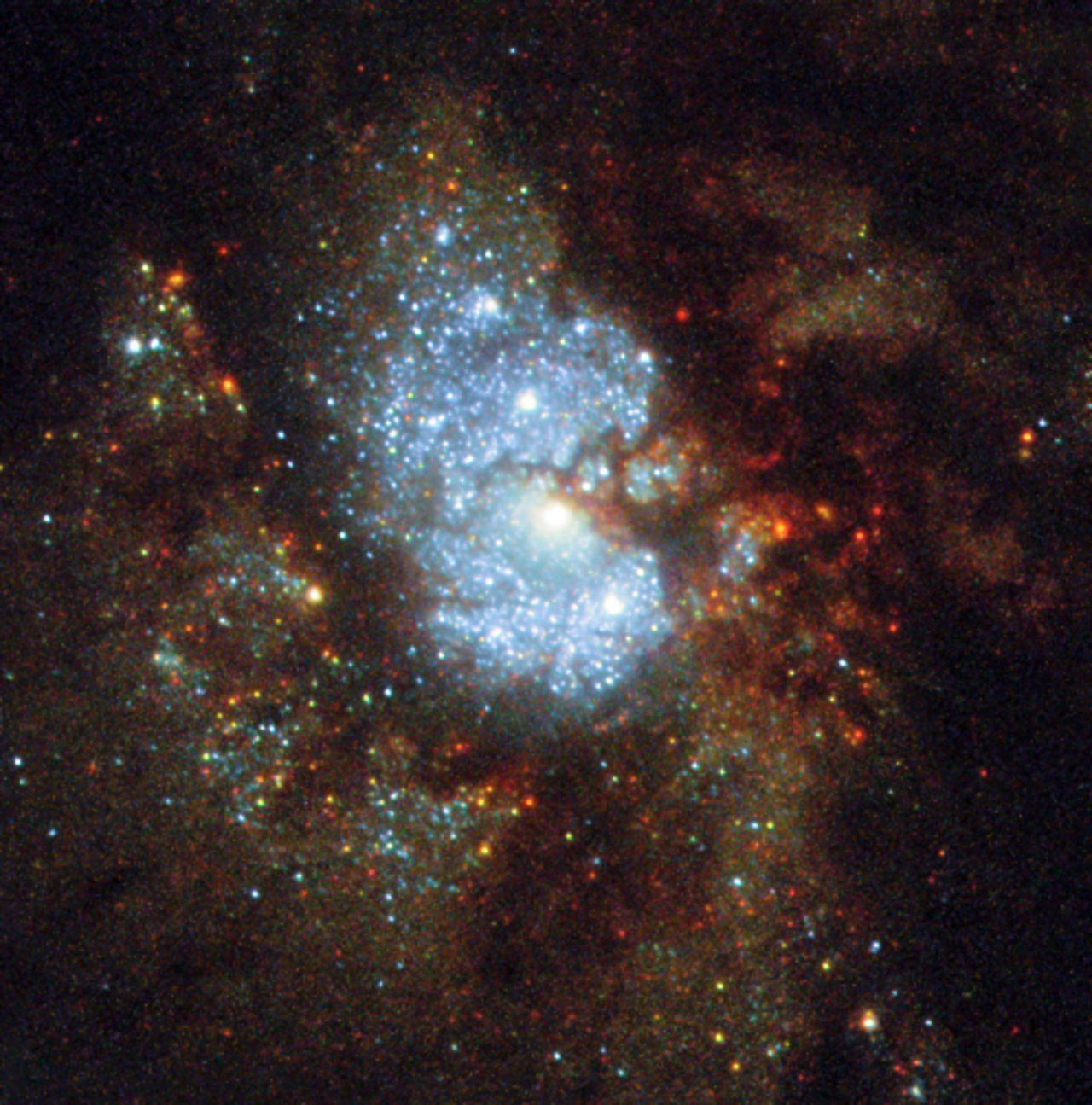 Imágenes de la galaxia IC 342, una de las más brillantes del Universo, ubicada a 13 millones de años luz de la Tierra.