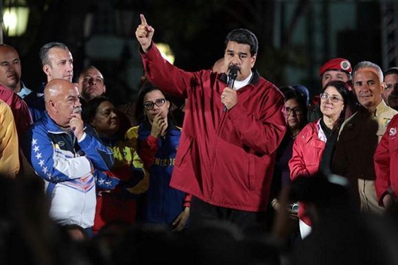 Nicolás Maduro celebra el triunfo en las elecciones de la Asamblea Nacional Constituyente. Foto: Prensa Presidencial.