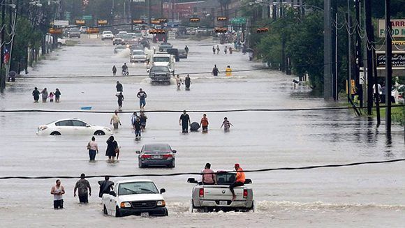 Desesperación en Texas debido al paso de Harvey. Foto: M. Mulligan/ AP.