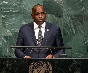 Roosevelt Skerrit, primer ministro de Dominica, en la Asamblea General de la ONU. Foto: ONU.