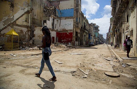 Calles de Centro Habana afectadas por el Huracán Irma. Foto: Jennifer Romero/ Cubadebate.