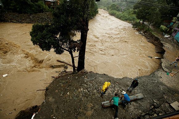 Devastación en Costa Rica tras el paso de Nate. Foto: Reuters.