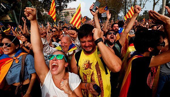 Catalanes celebran la Independencia. Foto: Juan Medina / Reuters