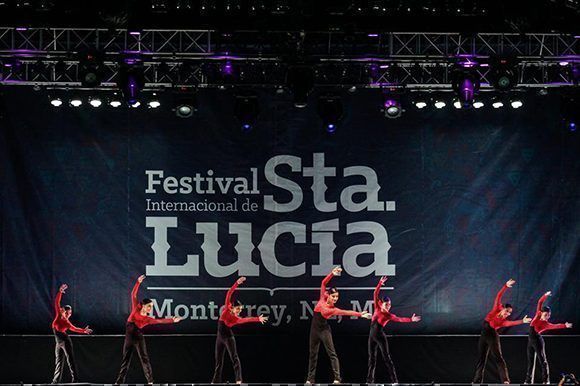 La función única de LADC en el X Festival Internacional de Santa Lucía. Foto: Cortesía de LADC.
