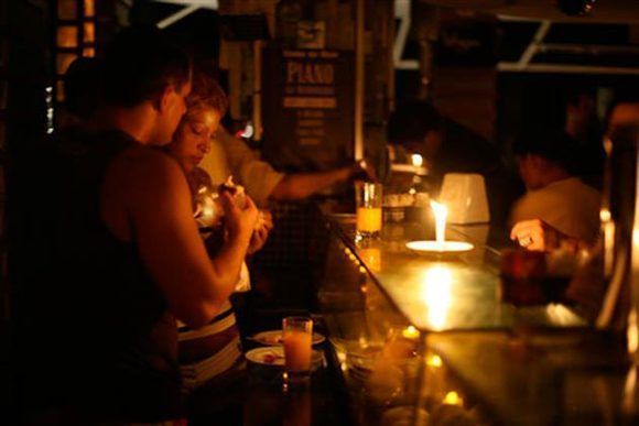 Cuarenta días sin luz en Puerto Rico. Foto: AP.