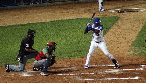 Las Tunas consolida liderato tras jornada lluviosa en béisbol cubano